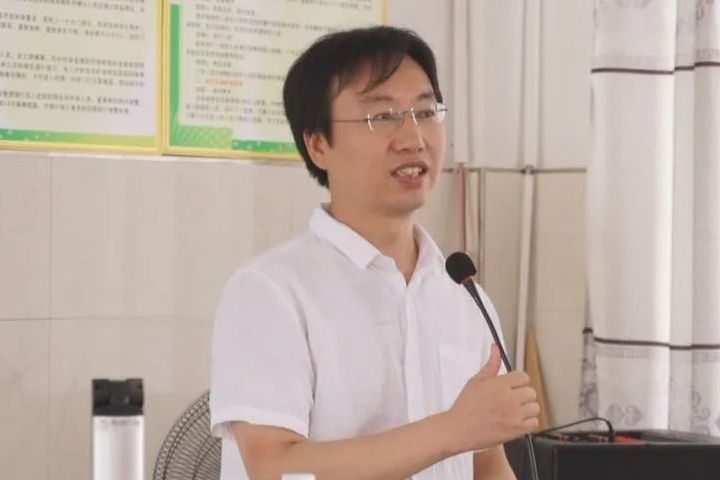 詹冬華(江西師範大學文學院教授) 詹冬華(江西師範大學文學院教授)