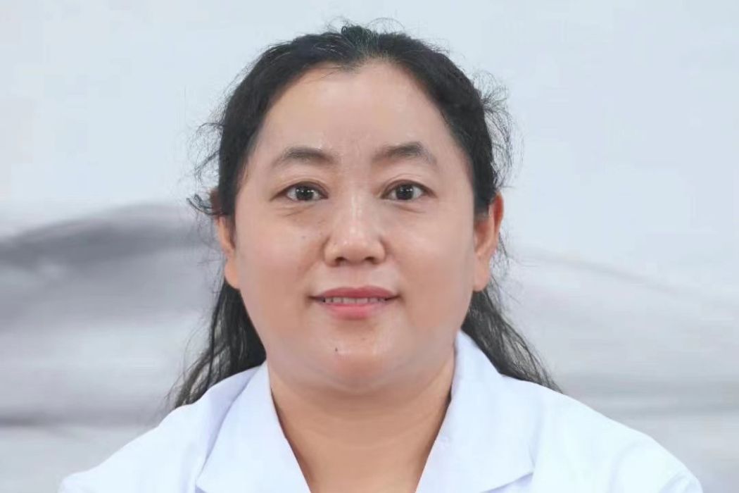 李麗麗(遼寧中醫藥大學附屬第二醫院執業醫師) 李麗麗(遼寧中醫藥大學附屬第二醫院執業醫師)