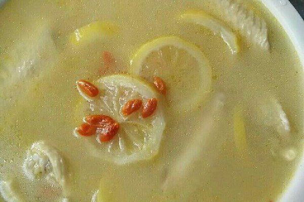 檸檬雞湯 檸檬雞湯