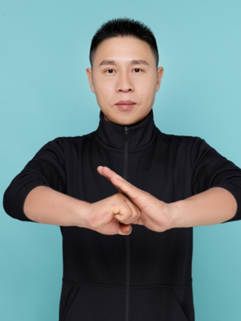 楊成章(海口市散打搏擊協會副會長) 楊成章(海口市散打搏擊協會副會長)
