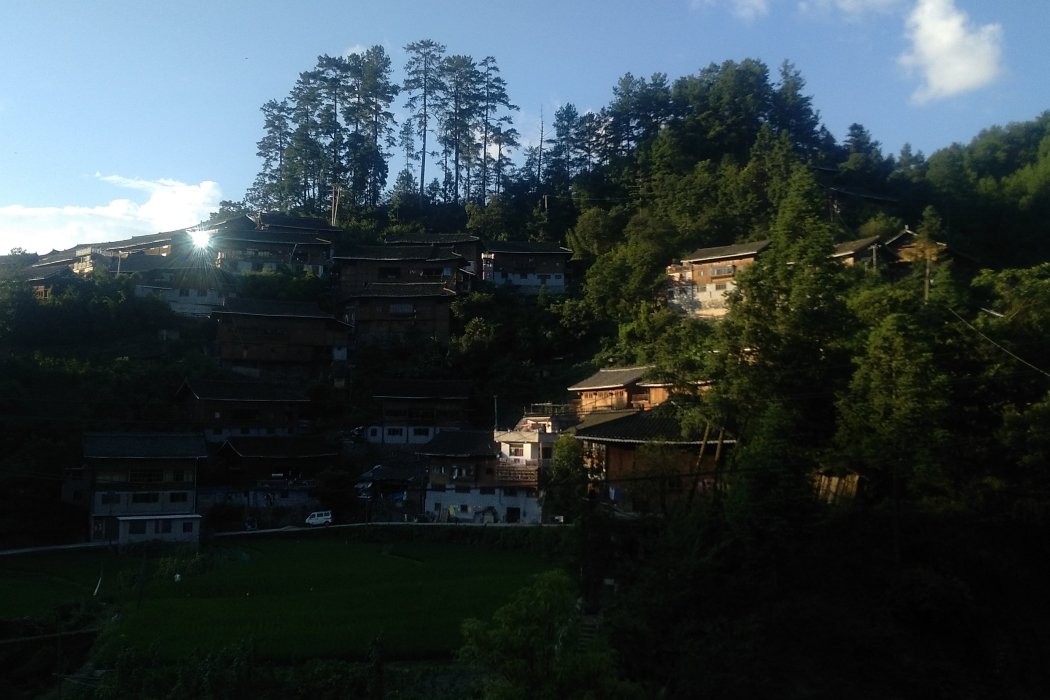 烏秀村 烏秀村