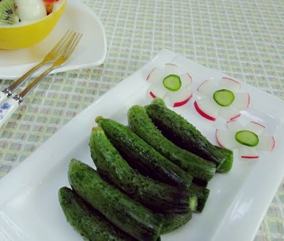 鹹黃瓜 鹹黃瓜
