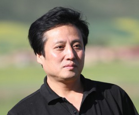 張志雁(畫家,西北民族學院美術系教師) 張志雁(畫家,西北民族學院美術系教師)