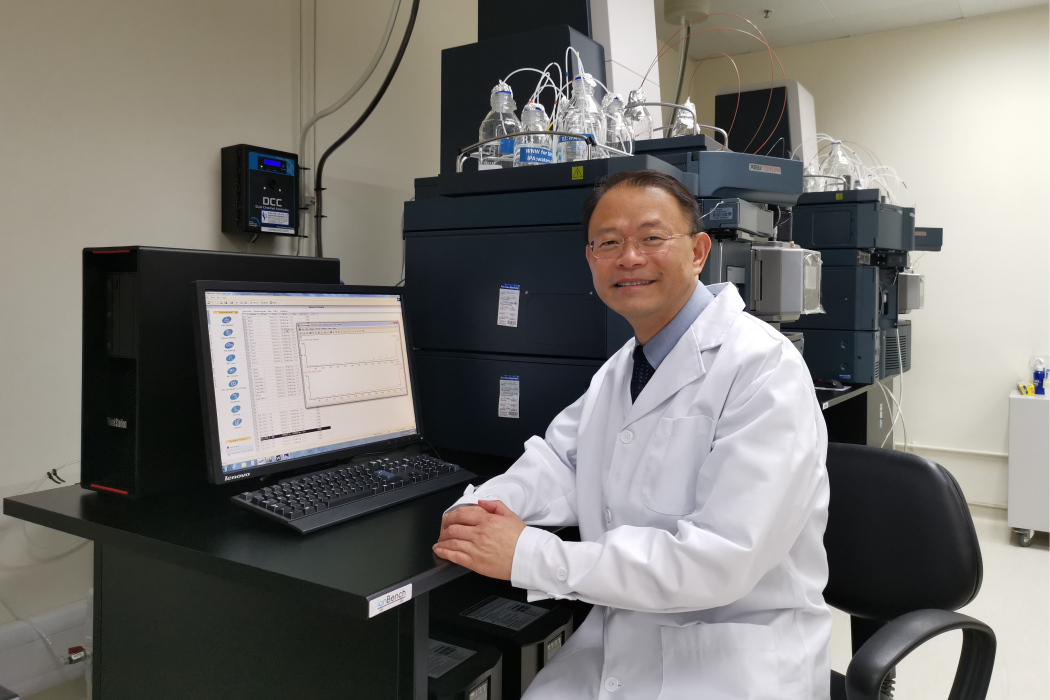 張戈(香港浸會大學中醫藥學院副院長) 張戈(香港浸會大學中醫藥學院副院長)