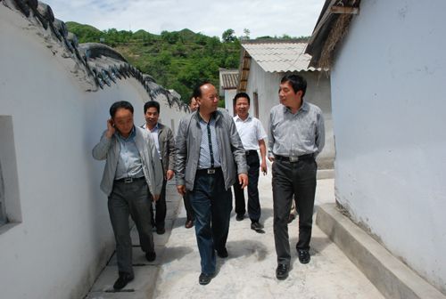田金全(甘肅省隴南市農業技術推廣總站原站長) 田金全(甘肅省隴南市農業技術推廣總站原站長)