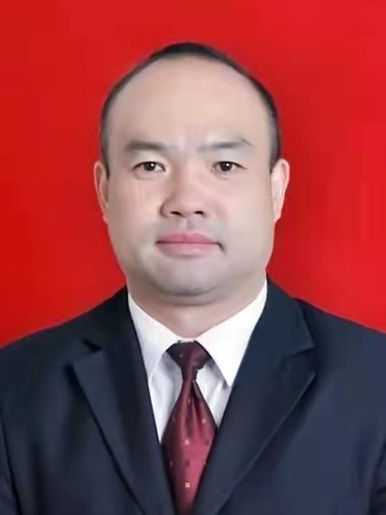 肖永忠(寧鄉市人力資源和社會保障局黨組成員) 肖永忠(寧鄉市人力資源和社會保障局黨組成員)