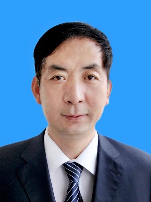 孫燕飛(甘肅省平安辦副主任、省委政法委一級巡視員) 孫燕飛(甘肅省平安辦副主任、省委政法委一級巡視員)