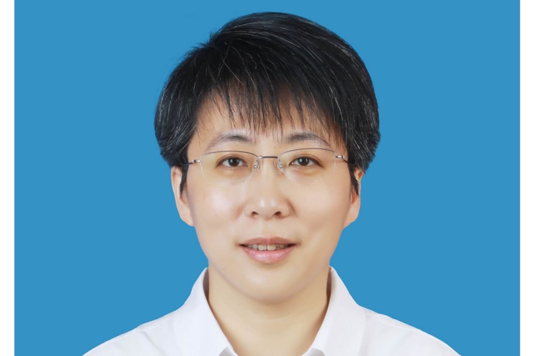 許玲(福建省第十四屆人民代表大會代表、福州市財政局綜合計畫處處長) 許玲(福建省第十四屆人民代表大會代表、福州市財政局綜合計畫處處長)