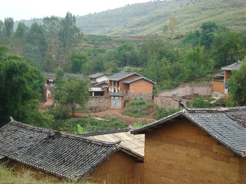 臘居村 臘居村