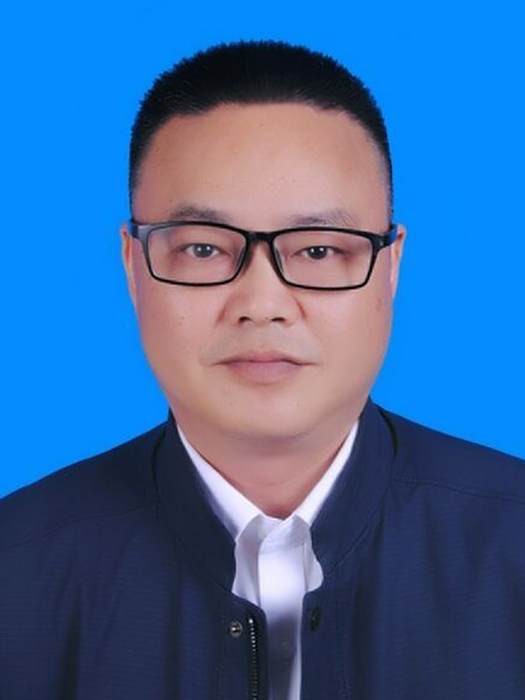 王培元(四川省南充市蓬安縣醫療保障局黨組成員、副局長) 王培元(四川省南充市蓬安縣醫療保障局黨組成員、副局長)