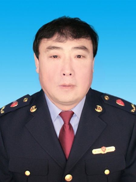 王永學(內蒙古自治區興安盟突泉縣市場監督管理局副局長) 王永學(內蒙古自治區興安盟突泉縣市場監督管理局副局長)
