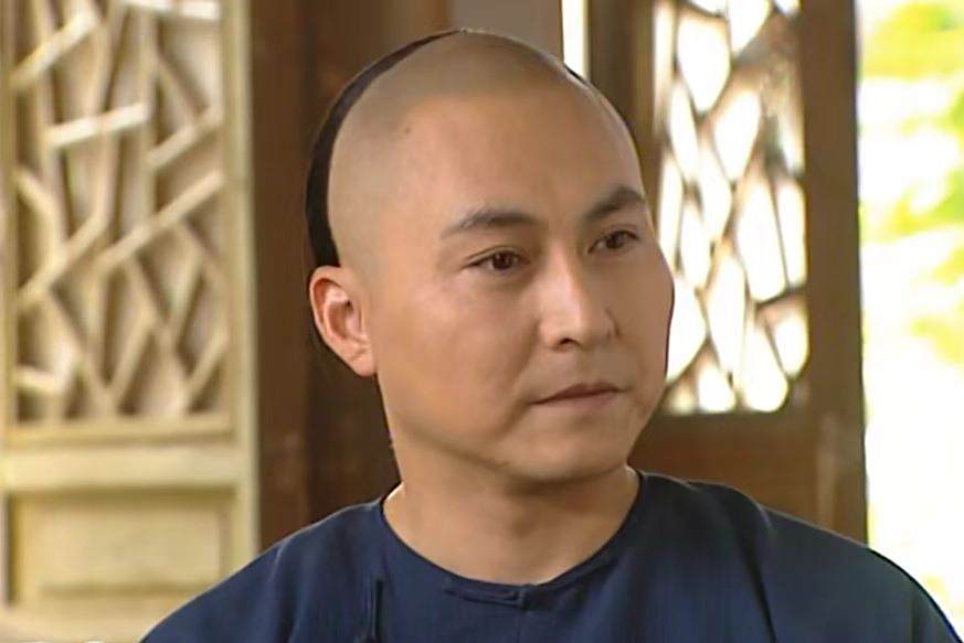 丁平(古裝劇《京城大狀師》中的角色)