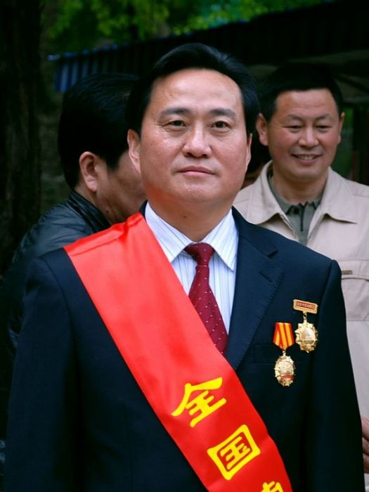 許光校 許光校