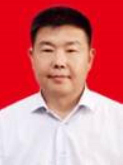李曉勇(河南省鄧州市交通運輸局黨組成員、總工程師) 李曉勇(河南省鄧州市交通運輸局黨組成員、總工程師)