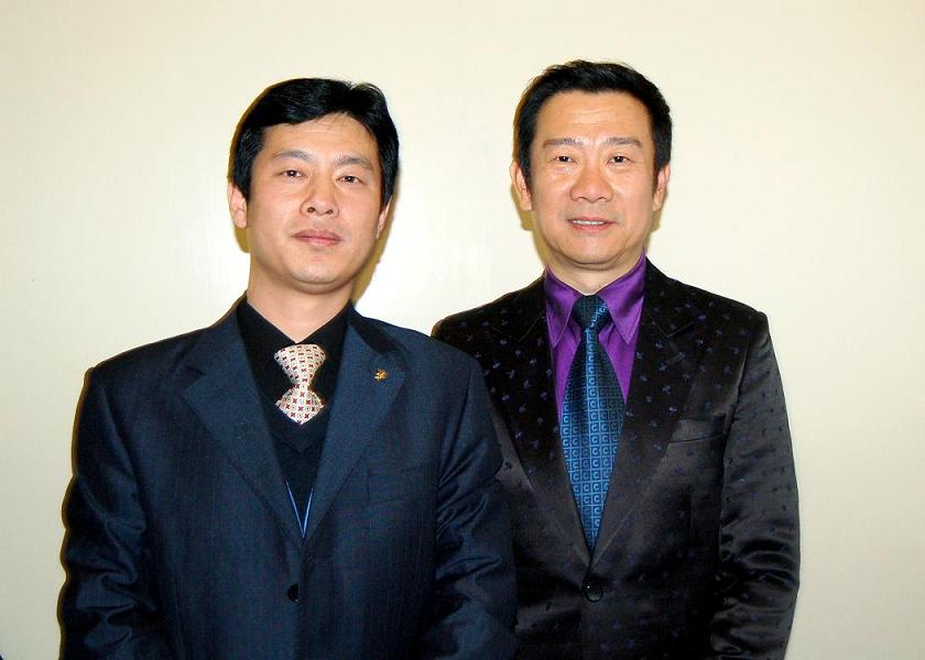 趙志奇和著名相聲演員主持人趙寶樂合影