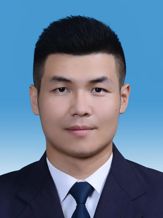 黃斌(浙江省衢州市開化縣林山鄉人武部副部長、直人武部部長) 黃斌(浙江省衢州市開化縣林山鄉人武部副部長、直人武部部長)