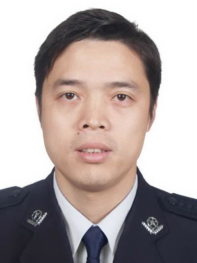 楊志紅(湖南省懷化市政府副市長、市公安局局長) 楊志紅(湖南省懷化市政府副市長、市公安局局長)