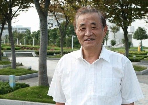 包惠南 包惠南