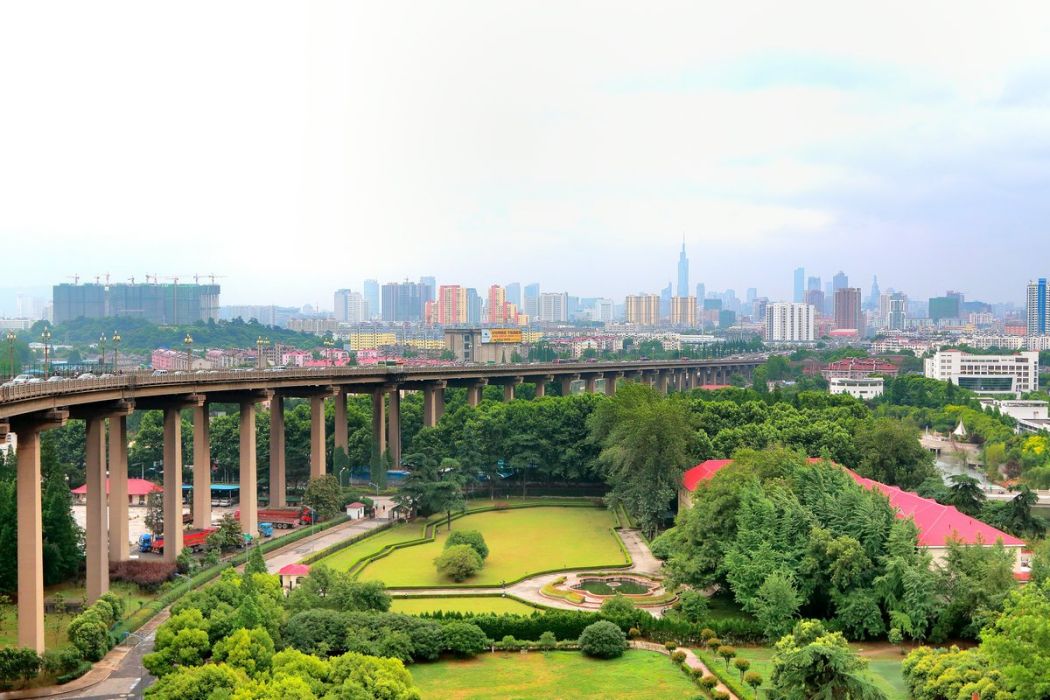 南京長江大橋南堡公園(南堡公園) 南京長江大橋南堡公園(南堡公園)