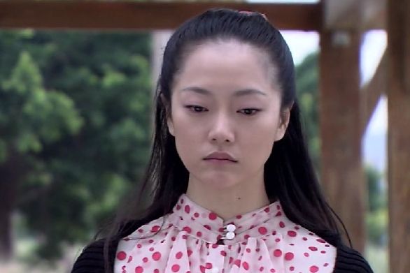 肖琳(苦情勵志劇《我的三個母親》中的角色) 肖琳(苦情勵志劇《我的三個母親》中的角色)