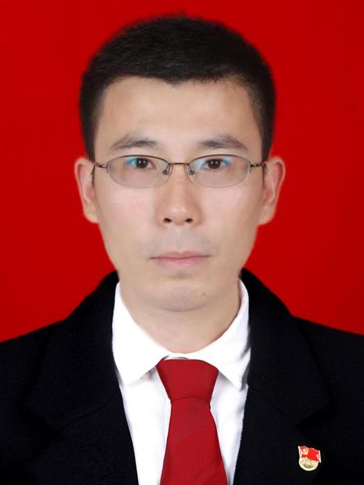 張興安(四川省眉山市東坡區委組織部常務副部長) 張興安(四川省眉山市東坡區委組織部常務副部長)