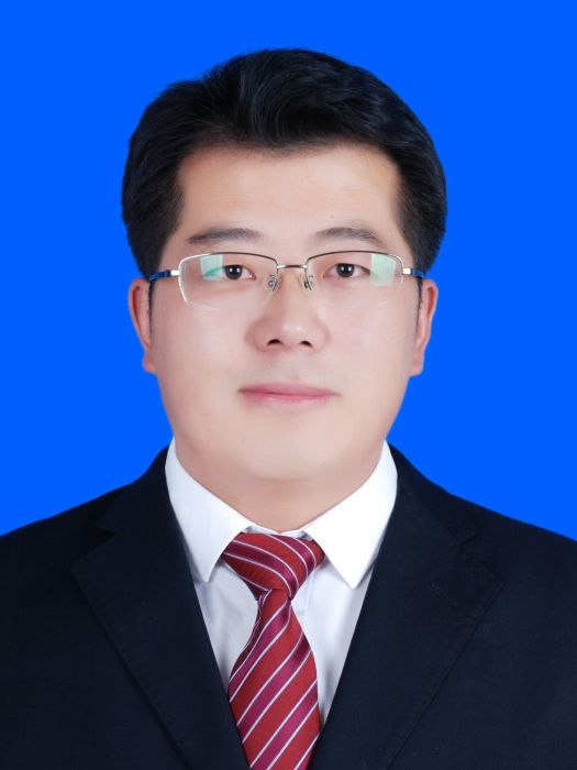 王震(西藏自治區拉薩市達孜區人民政府副區長、德慶鎮黨委書記) 王震(西藏自治區拉薩市達孜區人民政府副區長、德慶鎮黨委書記)