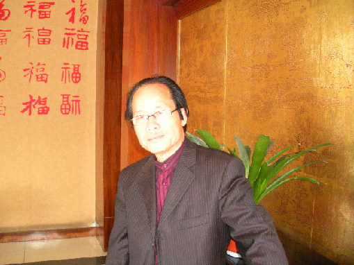 楊利榮(西北大學地質學系講師)