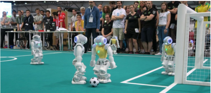 軟銀機器人參加機器人世界盃