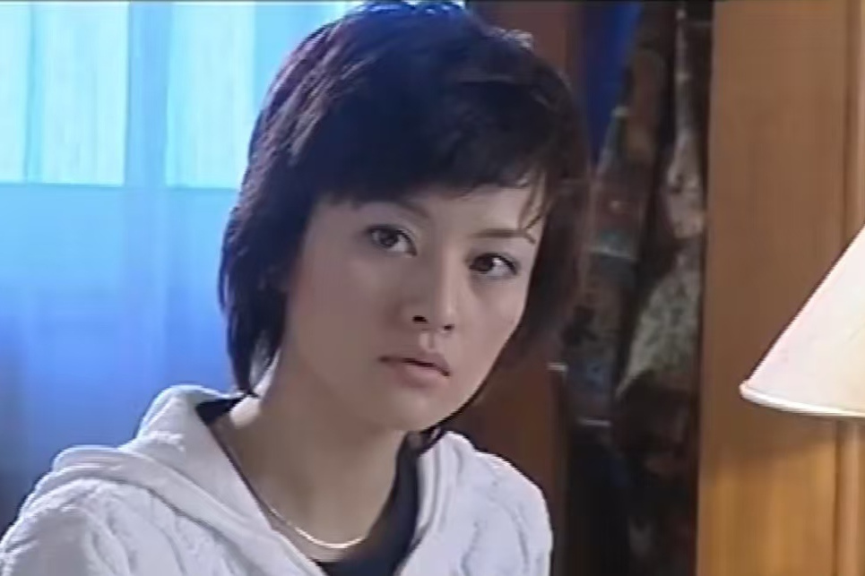 羅拉(警匪劇《橙色阻擊》中的角色) 羅拉(警匪劇《橙色阻擊》中的角色)