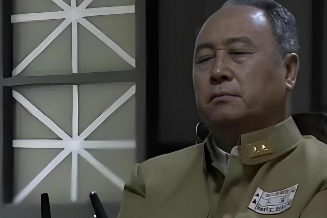 岳霖(抗戰劇《光榮使命》中的角色) 岳霖(抗戰劇《光榮使命》中的角色)