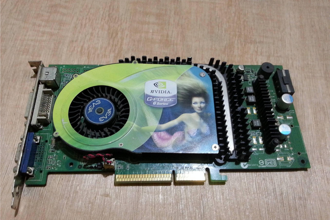 磐正6800GT AGP 磐正6800GT AGP
