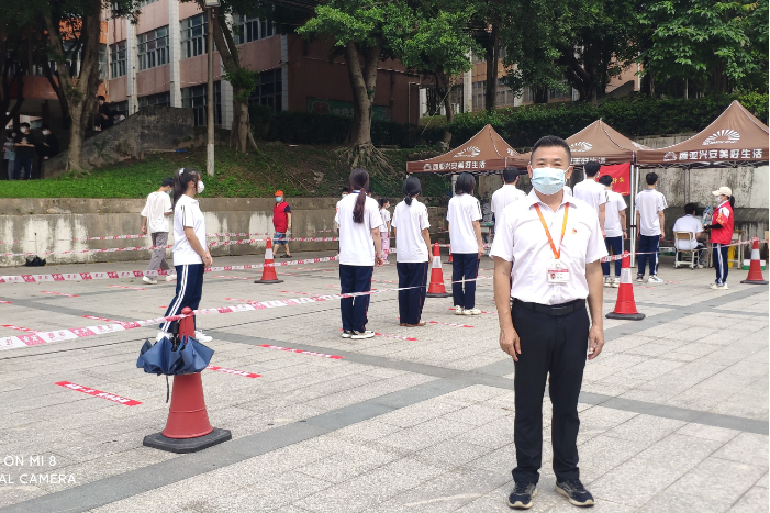 吳建(廣東省電子商務技師學院後勤服務中心主任) 吳建(廣東省電子商務技師學院後勤服務中心主任)