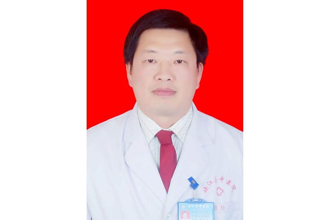 陳小軍(江西省峽江縣中醫院主任中醫師,擅長中醫骨傷及康復治療) 陳小軍(江西省峽江縣中醫院主任中醫師,擅長中醫骨傷及康復治療)