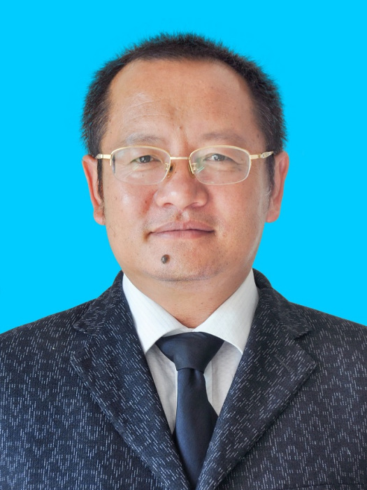 唐衛平(中共瀘西縣委常委、縣人民政府常務副縣長) 唐衛平(中共瀘西縣委常委、縣人民政府常務副縣長)