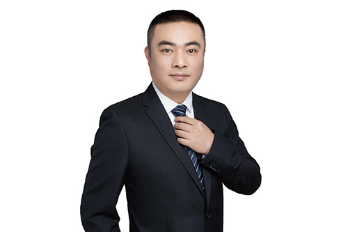 楊光(弘陽服務原執行董事，執行總裁)