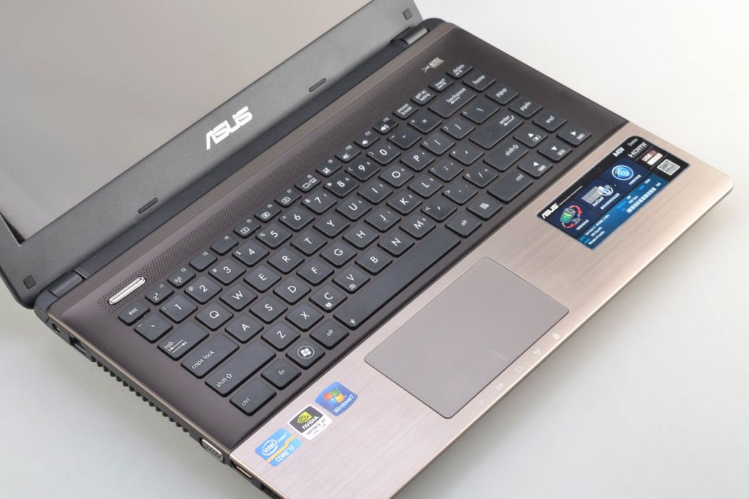 華碩B43EI264S-SL 華碩B43EI264S-SL