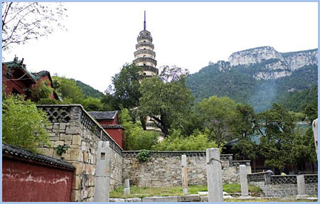 濟南靈岩寺