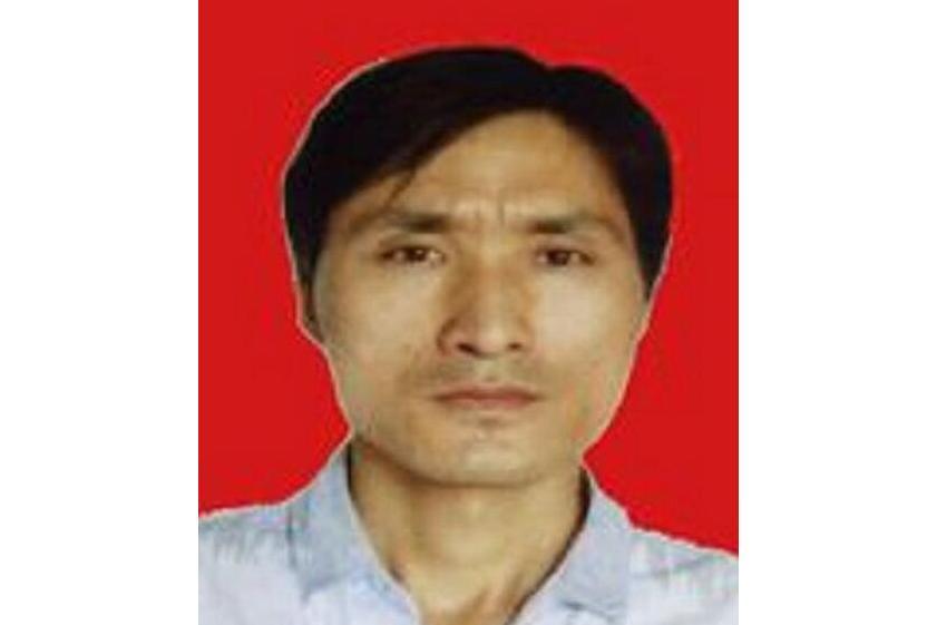 張來清(江西安源煤礦採掘二區副區長、萍鄉市總工會兼職副主席) 張來清(江西安源煤礦採掘二區副區長、萍鄉市總工會兼職副主席)