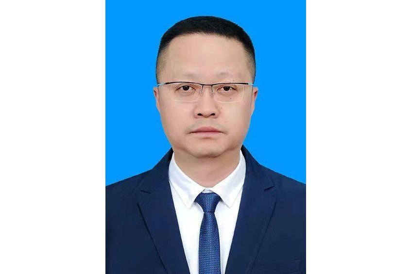 黃磊(貴州省安順市西秀區民政局黨組書記) 黃磊(貴州省安順市西秀區民政局黨組書記)
