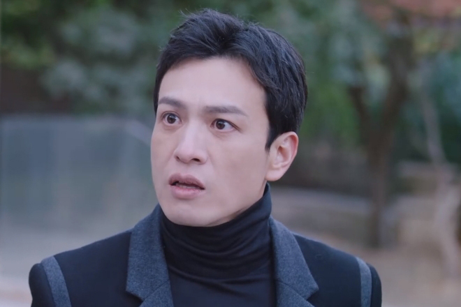 譚凱(網路微短劇《你是我的光芒》中的角色) 譚凱(網路微短劇《你是我的光芒》中的角色)
