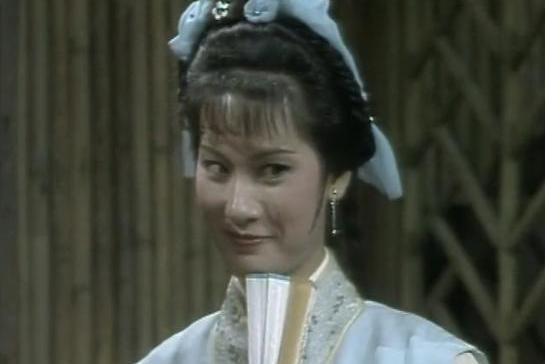 何仙姑(85版《八仙過海》里的角色) 何仙姑(85版《八仙過海》里的角色)