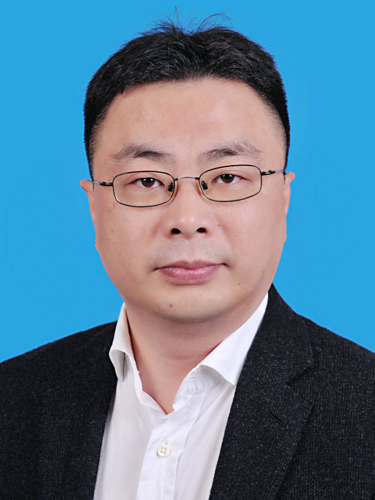 董海文(湖南省長沙市湘江新區管理委員會商務和市場監管局黨組書記、局長) 董海文(湖南省長沙市湘江新區管理委員會商務和市場監管局黨組書記、局長)