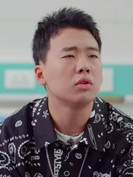 劉星宇(電視劇《多大點事兒》中的角色) 劉星宇(電視劇《多大點事兒》中的角色)
