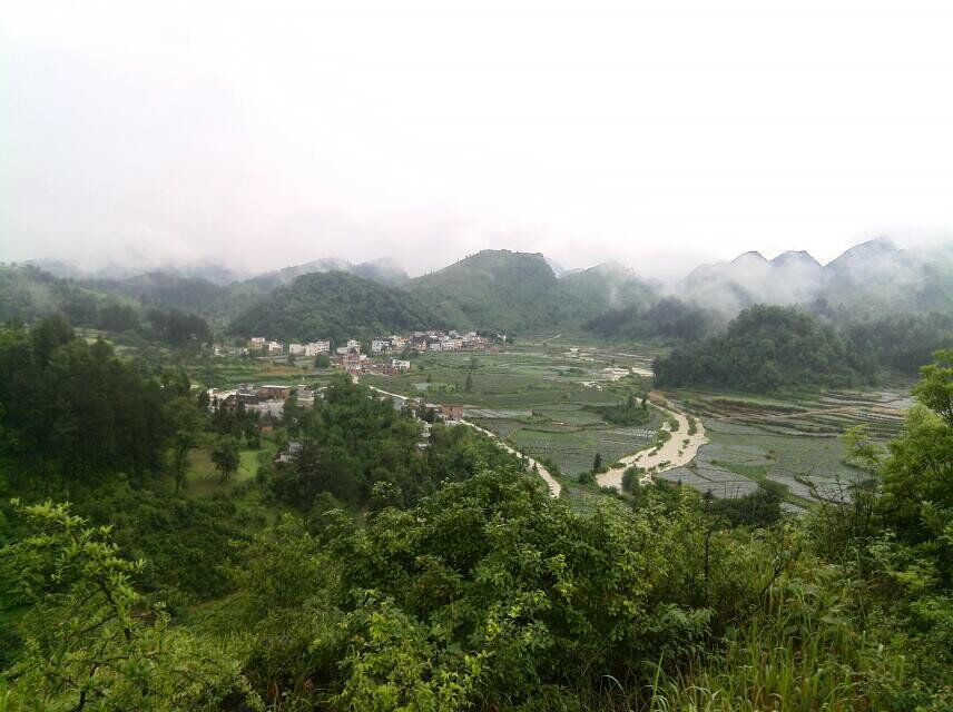 董聯村(平塘縣平舟鎮下轄村莊) 董聯村(平塘縣平舟鎮下轄村莊)
