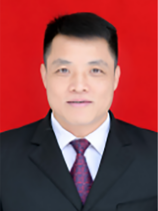李立成(湖南省邵陽市綏寧縣鄉村振興局黨組成員、副局長) 李立成(湖南省邵陽市綏寧縣鄉村振興局黨組成員、副局長)
