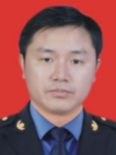 何偉(四川省廣安市廣安區綜合行政執法局黨組成員、副局長) 何偉(四川省廣安市廣安區綜合行政執法局黨組成員、副局長)