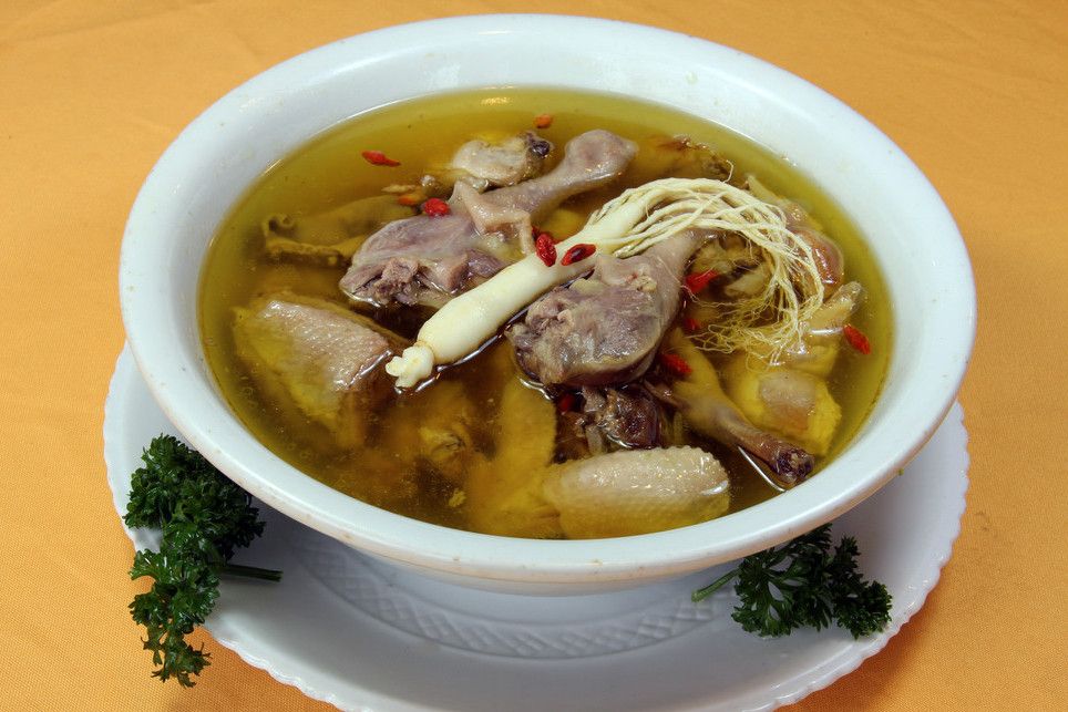 人參斑雞湯 人參斑雞湯