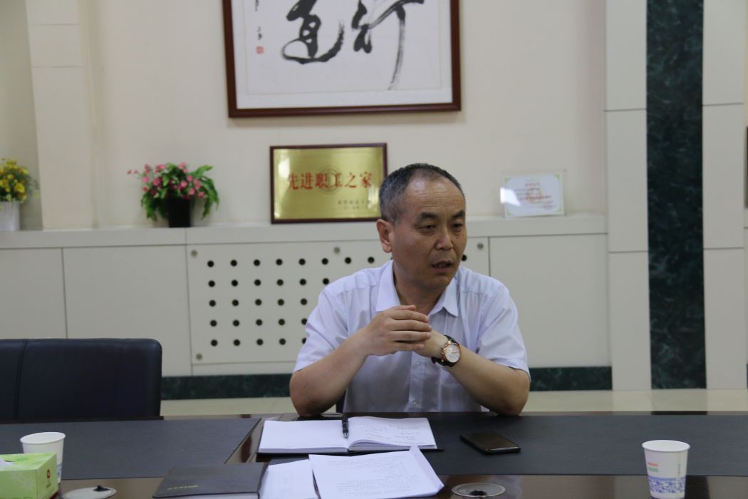 段偉(東營市晨陽學校校長) 段偉(東營市晨陽學校校長)