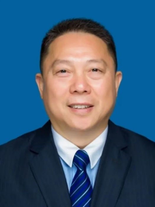 毛霄 毛霄