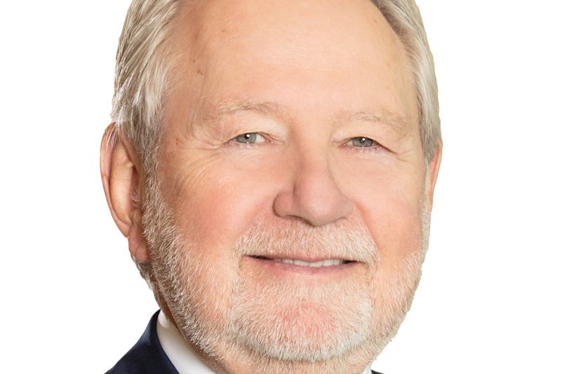 Hon. V. Peter Harder Hon. V. Peter Harder